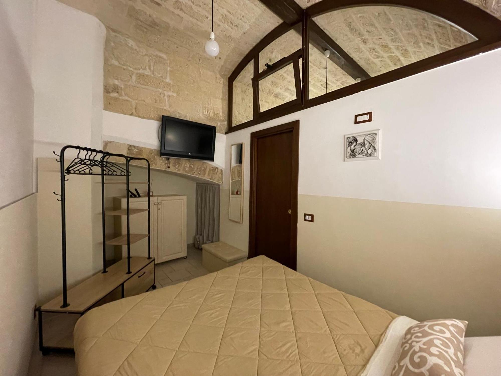 DF room borgo antico Bari Esterno foto